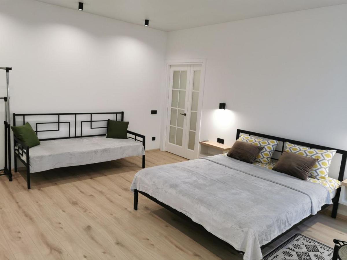 Soborna Apartment Ρίβνε Εξωτερικό φωτογραφία