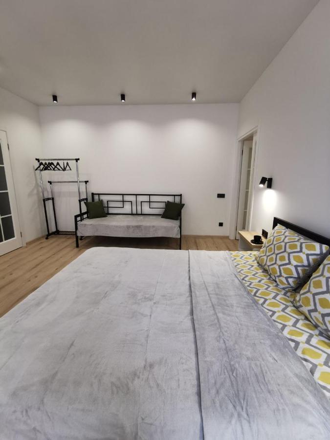 Soborna Apartment Ρίβνε Εξωτερικό φωτογραφία