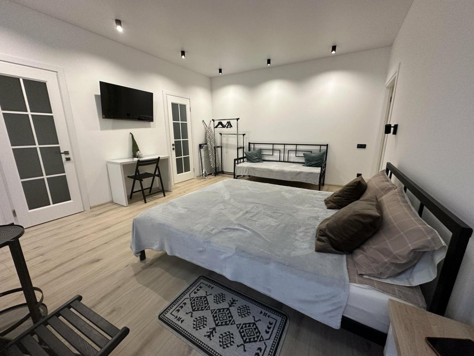 Soborna Apartment Ρίβνε Εξωτερικό φωτογραφία