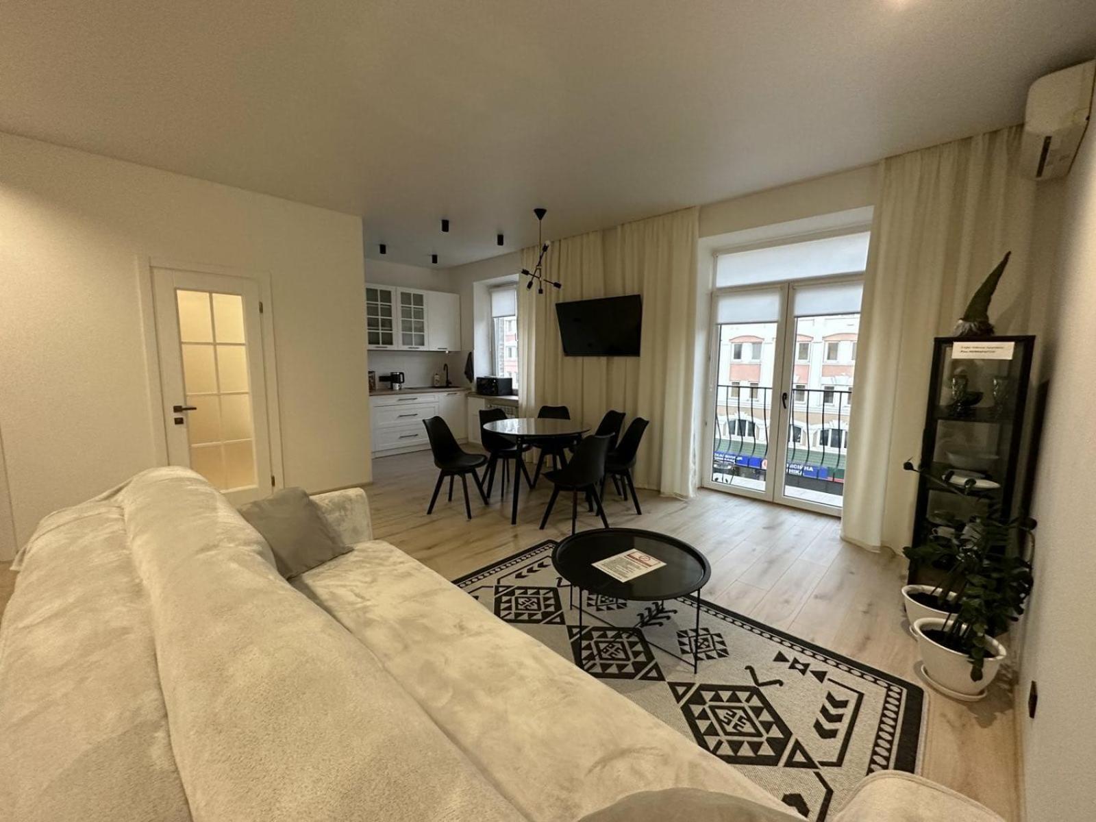 Soborna Apartment Ρίβνε Εξωτερικό φωτογραφία