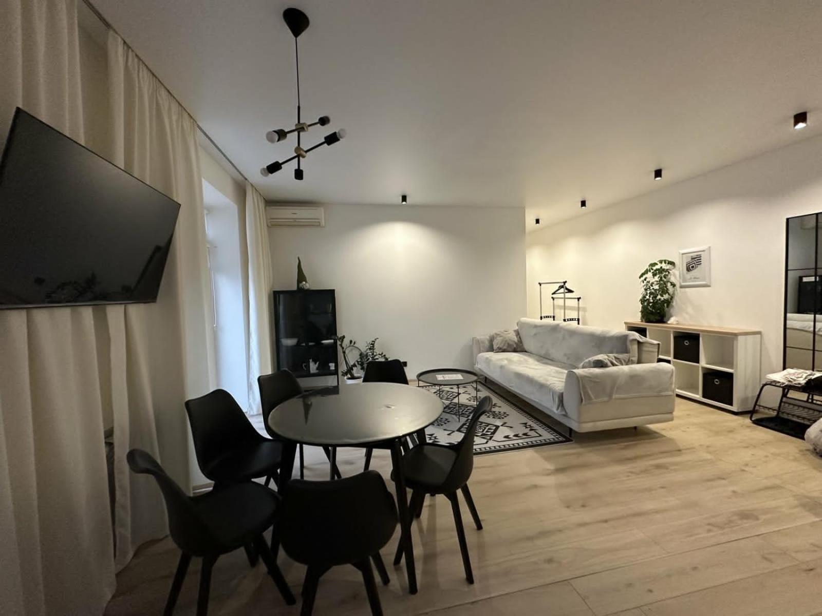 Soborna Apartment Ρίβνε Εξωτερικό φωτογραφία